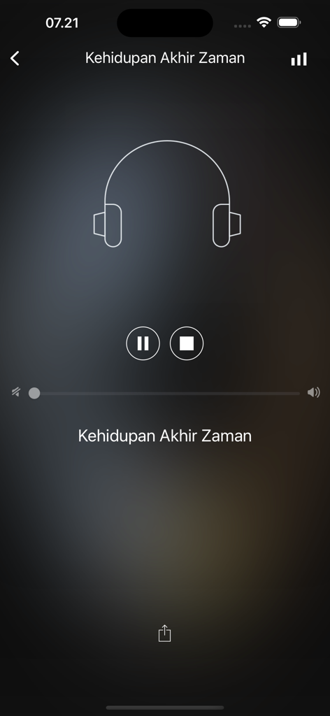Kajian Ust. Adi Hidayat - Audio player interface for Islamic lectures featuring the title Kehidupan Akhir Zaman