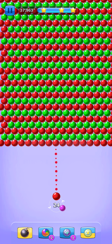 Bubble Original - Captura de tela do jogo Bubble Original mostrando uma bolha vermelha sendo apontada para fileiras de bolhas verdes e vermelhas com ícones de power-up na parte inferior.