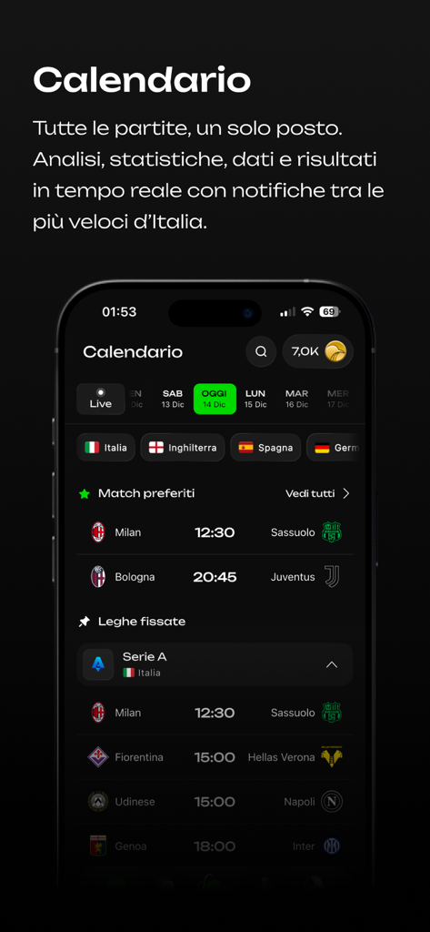 MondoPengwin app showing the soccer match calendar and live scores interface