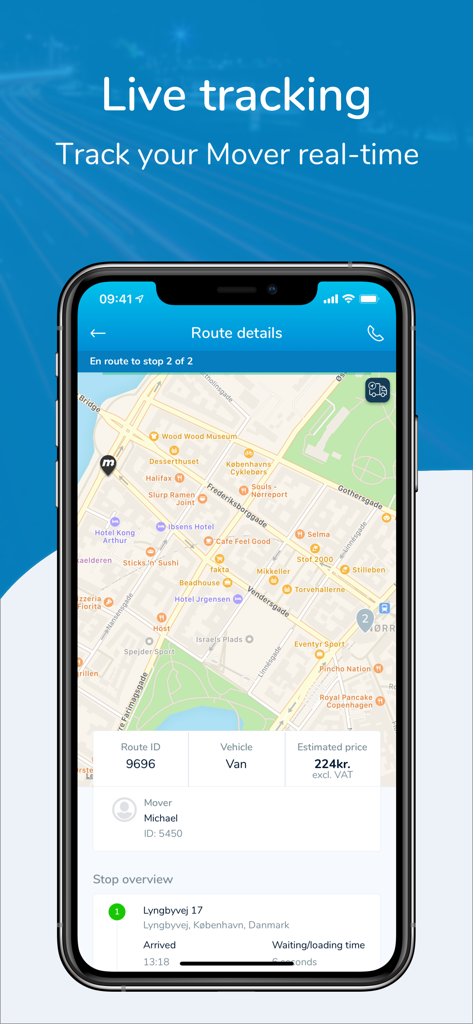 Tela de smartphone exibindo o recurso de rastreamento GPS ao vivo do aplicativo Mover, mostrando a localização de uma van de entrega em um mapa e detalhes da rota