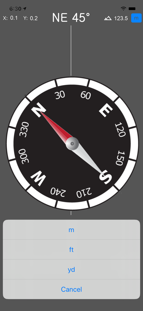 Digital compass app interface showing orientation and altitude unit settings