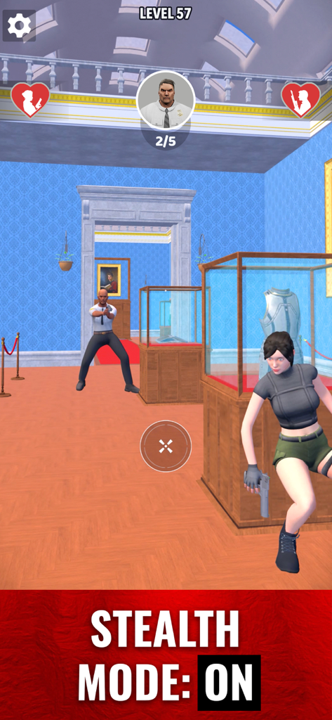 Mr and Mrs Shooter: City Hunt - Weibliche Figur im Stealth-Modus versteckt sich hinter einer Vitrine in einer Museumsraubzug-Mission.