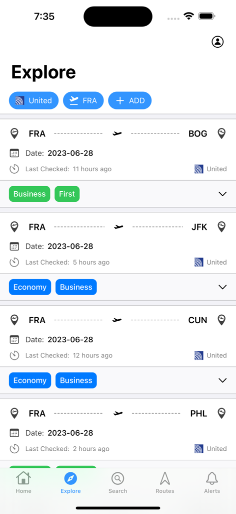 Oberfläche der seats.aero-App, die den Erkundungs-Tab mit einer Liste verfügbarer Prämienflüge von Frankfurt zu verschiedenen Zielen wie New York und Bogotá mit Verfügbarkeit der Kabinenklasse anzeigt.