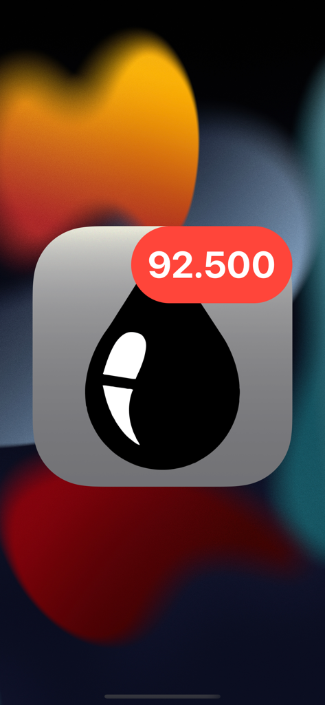 Crude Oil app icon showing the live oil price of 92.500 in a red notification badge.