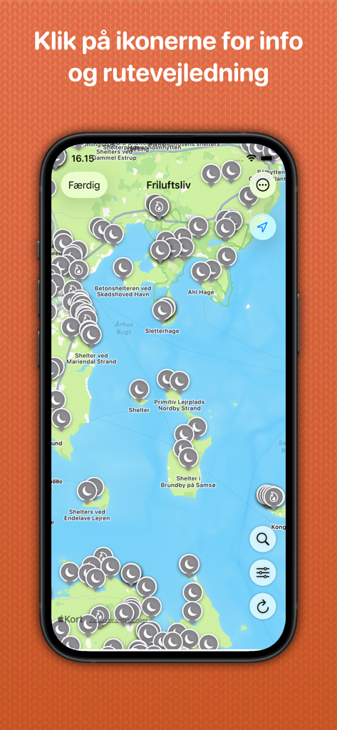 Outdoor Facilities in Denmark - 야외 시설 덴마크 앱의 인터랙티브 지도 화면, 덴마크 해안선을 가로지르는 수많은 쉼터와 원시 캠핑장 표시