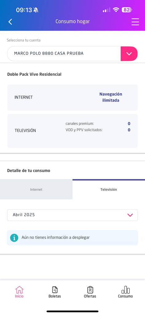 Captura de pantalla de la interfaz de la aplicación móvil VTR que muestra un resumen de consumo de servicios del hogar para servicios de internet y televisión en español.