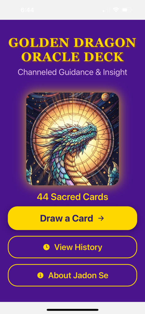 Golden Dragon Oracle Deck - Pantalla de inicio de la aplicación Golden Dragon Oracle Deck con una ilustración central de un dragón y un botón 'Sacar una carta'.