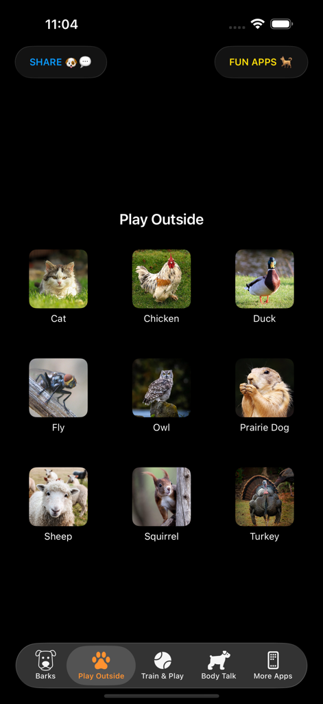 Dog Sounds & Body Talk - Captura de ecrã do soundboard Play Outside na aplicação Dog Sounds com ícones para sons de gato, galinha, pato e esquilo.