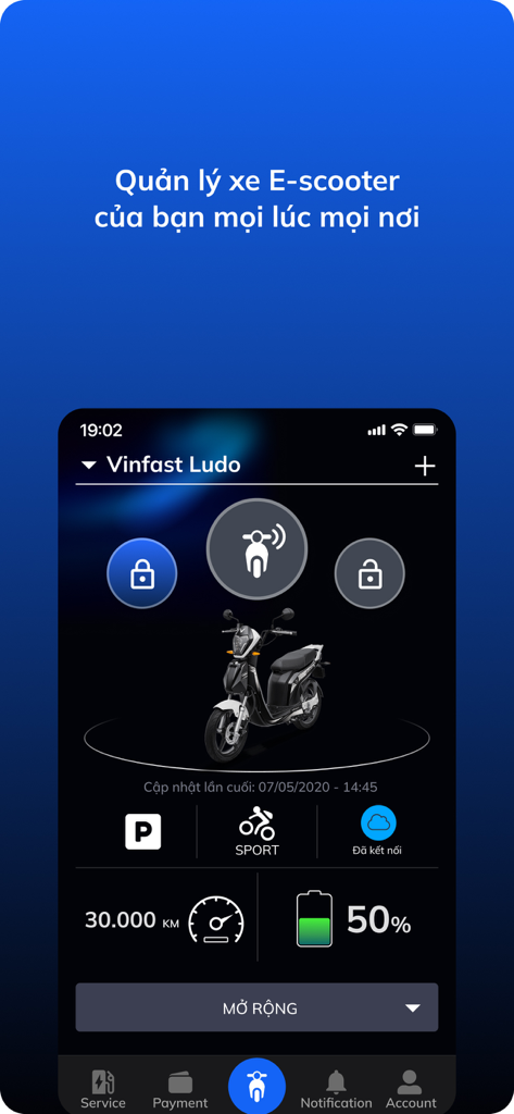 Interfaccia dell'app mobile VinFast E-Scooter che mostra lo stato della batteria e i controlli del veicolo