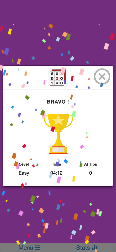 Sudoku Academy - Schermata di vittoria in Sudoku Academy che mostra un trofeo dorato con statistiche di completamento del gioco e coriandoli.