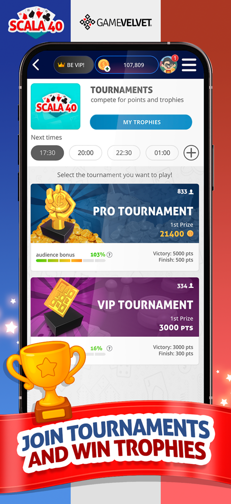 Schermata di selezione dei tornei nell'app Scala 40 con livelli pro e vip con trofei