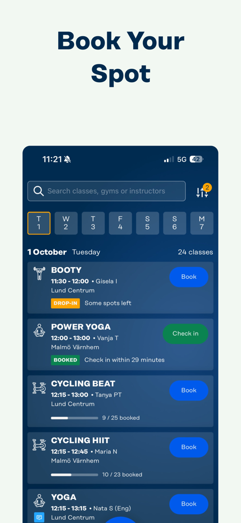 Fitness24Seven - Interface de l'application mobile Fitness24Seven montrant une liste de cours de gym disponibles comme le yoga et le cyclisme avec des boutons de réservation.