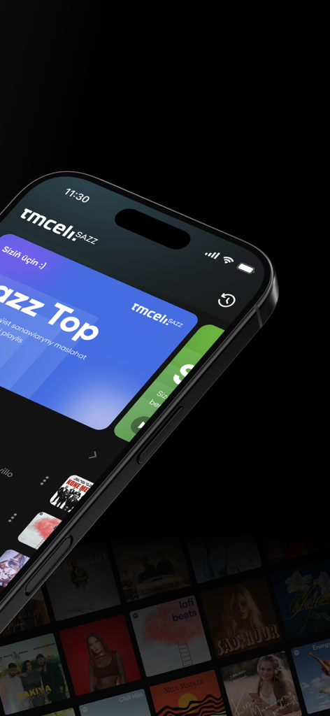 Interfaz de la aplicación de streaming de música Sazz en un teléfono inteligente que muestra listas de reproducción y portadas de álbumes