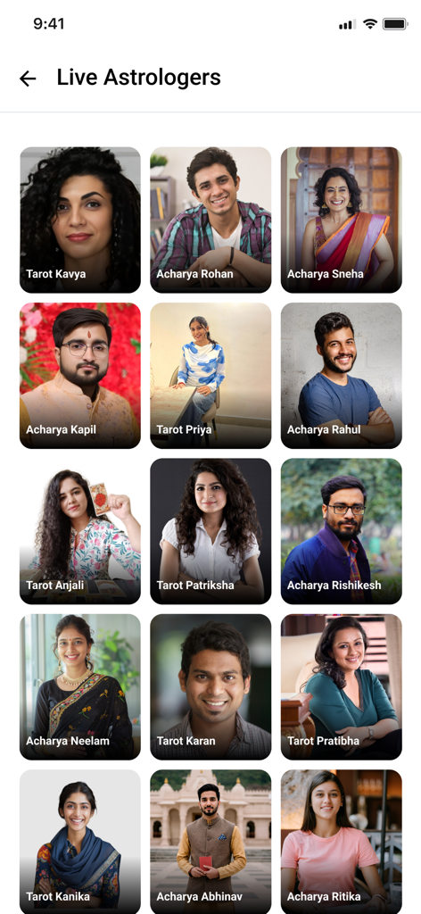 GaneshaSpeaks - Astrology Chat - Grid of profiles showing certified live astrologers and tarot readers available for chat