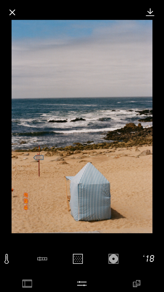 FILCA - Film Camera Filter - Beach photo with a 35mm film camera filter and orange date stamp