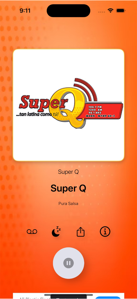 Super Q. - Pantalla de reproducción de la app de radio Super Q que muestra la interfaz de transmisión de música salsa en vivo sobre un fondo naranja.