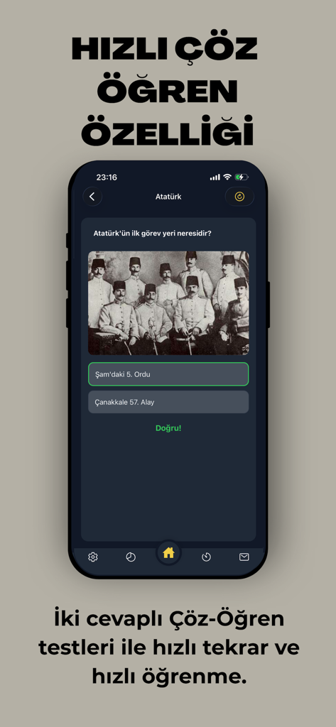 EKYS Kolay Müdür ve Müdür Yrd. - Ein Smartphone, das eine Quizfrage zur türkischen Geschichte mit zwei Antwortmöglichkeiten und einem Archivfoto zum Lernen für die Prüfung zeigt.