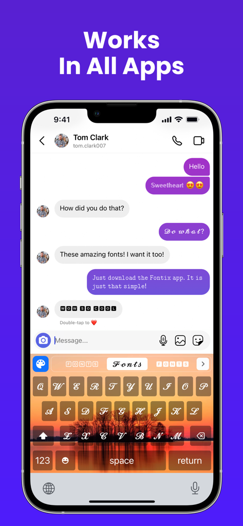 Fontix - Keyboard Fonts - Fontix custom keyboard with aesthetic fonts and a sunset theme used in a mobile messaging conversation.