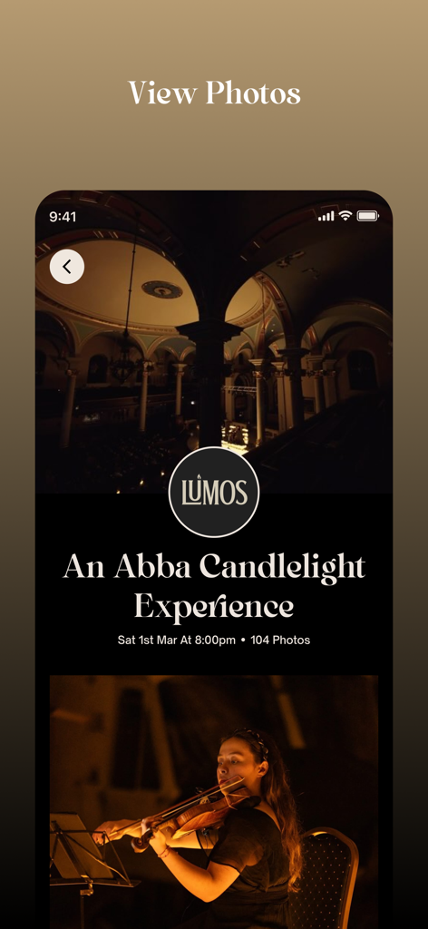 Eine Fotogalerie in der Lumos-App für ein Kerzenlichtkonzert mit einem Geiger.
