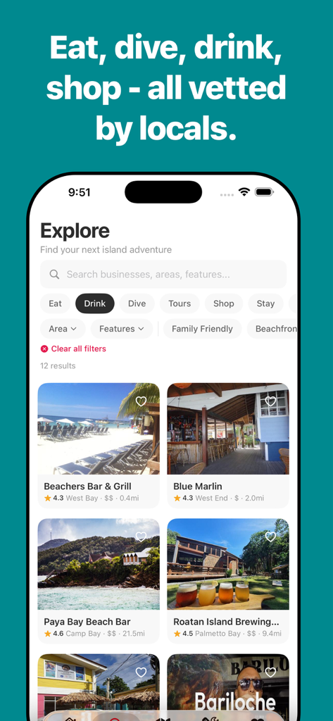 Roatán Insider - Pantalla de exploración de la aplicación Roatan Insider mostrando restaurantes y bares verificados localmente con calificaciones.