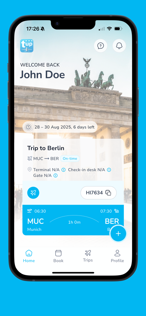 TravelUp App-Startbildschirm mit einer Flugübersicht für eine Reise nach Berlin mit Echtzeit-Flugstatus