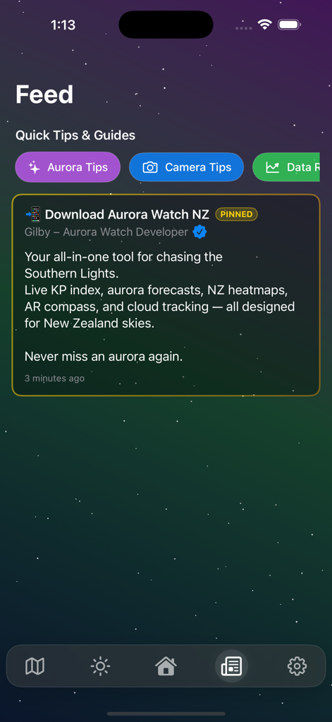 AuroraWatch: Aurora Alerts - AuroraWatch app feed interface showing quick tips for aurora viewing and camera settings