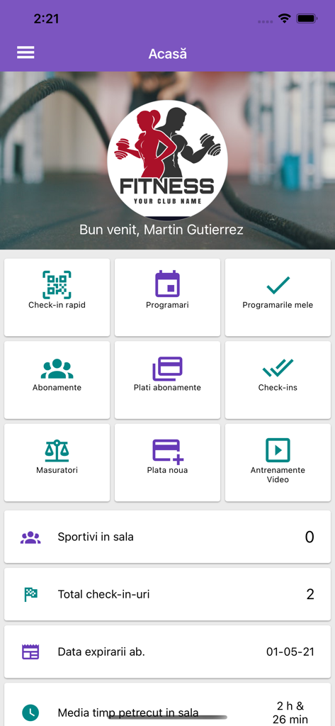 Panel de inicio de la aplicación de gestión de gimnasios GMA que muestra funciones de membresía y estadísticas de entrenamiento