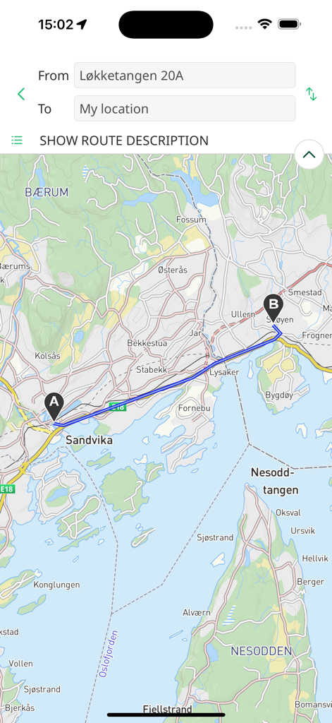 Interfaz de navegación de rutas en la aplicación Kommunekart que muestra un camino entre Sandvika y Oslo.