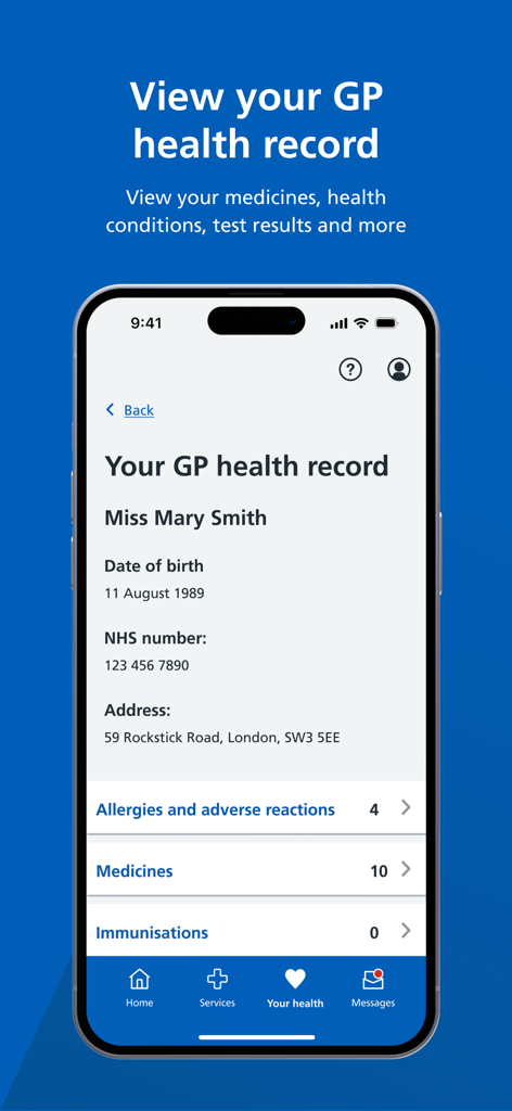 NHS App - Captura de pantalla de la aplicación NHS que muestra un registro de salud de médico de cabecera con secciones para alergias, medicamentos e inmunizaciones