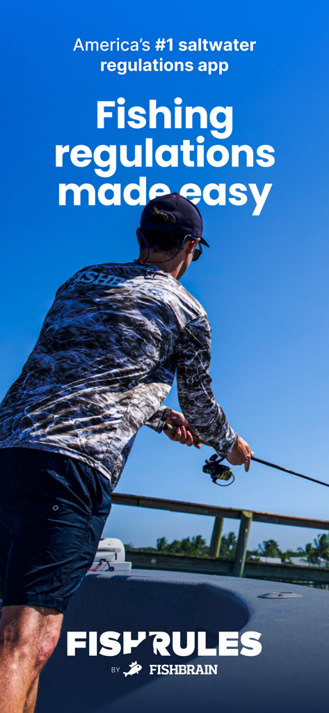 Fish Rules: Regulations & Maps - Un pescador pescando en un barco con texto que destaca las regulaciones de pesca simplificadas