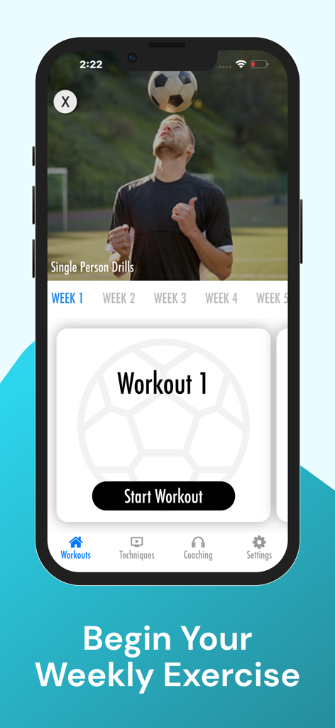 Soccer Dribbling Master - Pantalla de aplicación móvil que muestra un programa de entrenamiento de fútbol semanal para control de balón avanzado y ejercicios individuales.