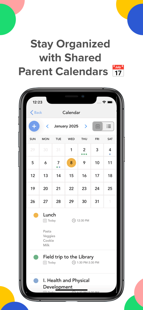 Interfaz de la aplicación Daily Connect que muestra un calendario compartido con eventos de cuidado infantil y actividades diarias.