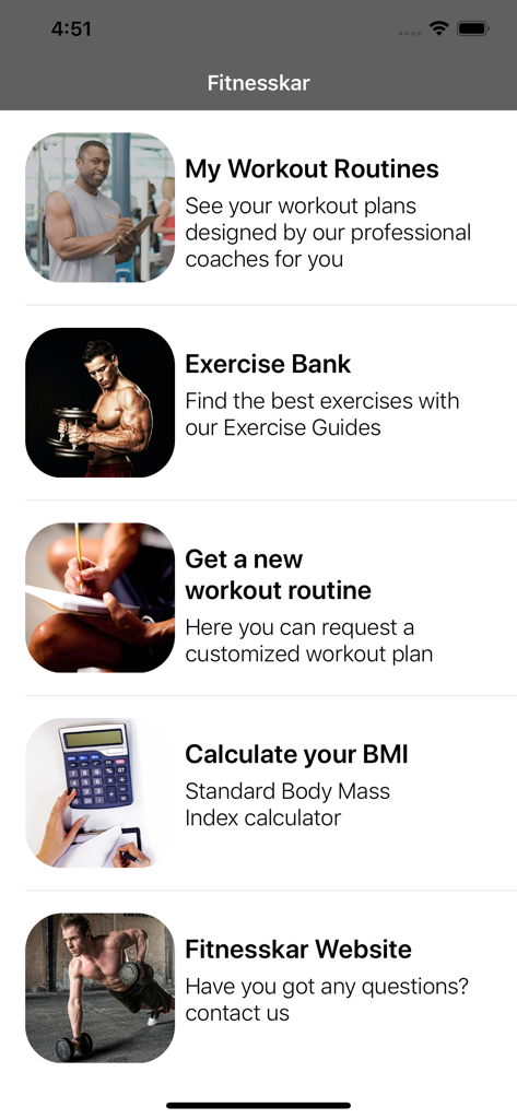Menu principale dell'app Fitnesskar che mostra opzioni per routine di allenamento, banca esercizi e calcolatrice BMI.
