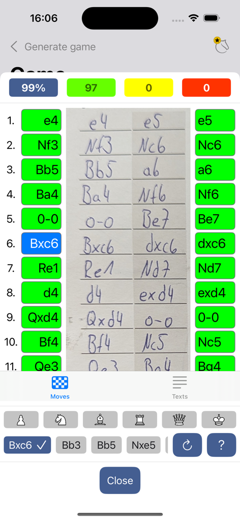 체스 스캐너 앱 인터페이스가 점수 시트의 손으로 쓴 체스 이동을 디지털화하는 중