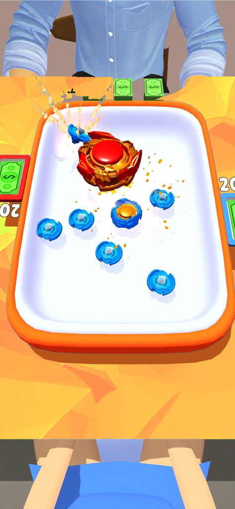 Spinner Merge - Piccoli spinner blu attaccano un grande spinner rosso in un'arena di battaglia