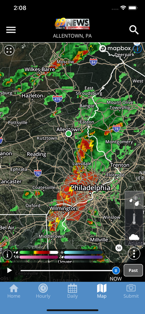 Aplicativo móvel 69News WX exibindo um mapa de radar meteorológico de alta resolução para Allentown e Filadélfia