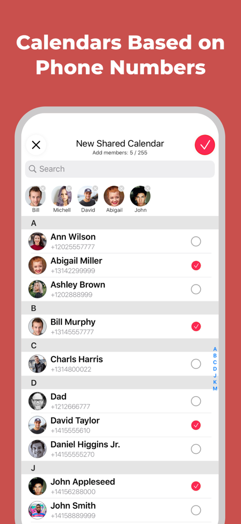 Bildschirm eines Mobiltelefons, der die Auswahl von Kontakten anhand der Telefonnummer zum Erstellen eines neuen gemeinsamen Kalenders in GroupCal zeigt