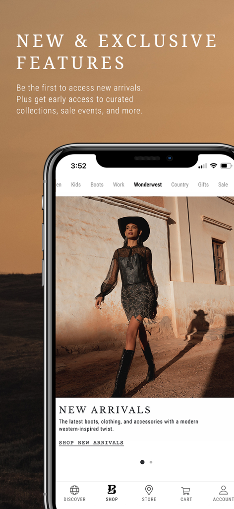 Pantalla de la app Boot Barn destacando novedades y llegadas exclusivas de moda western.