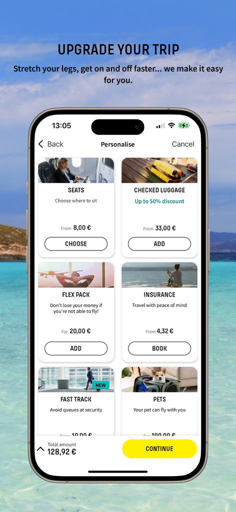 Vueling Airlines-Cheap Flights - Interfaz de la app Vueling Airlines que muestra opciones de personalización de viaje, incluyendo selección de asiento, equipaje facturado, Flex Pack y seguro.