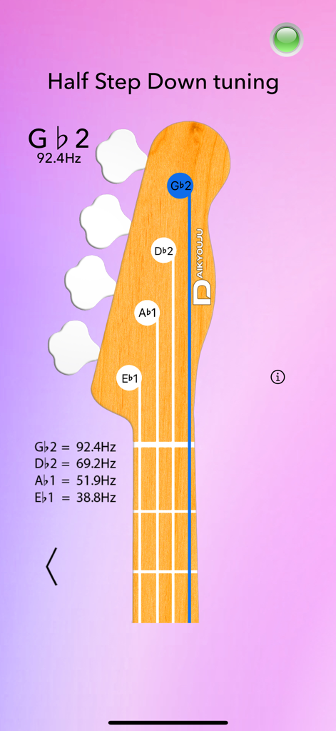 Bass Tuner Basic - Interfaz de la aplicación Afinador de Bajo Básico que muestra la afinación de medio tono abajo con pantalla de frecuencia precisa en Hz para un bajo de 4 cuerdas.