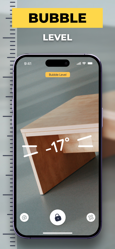 Tape Measure: AR Measuring - Smartphone-Bildschirm zeigt die Wasserwaagenfunktion einer AR-Mess-App zur Messung des Winkels von Holzmöbeln.