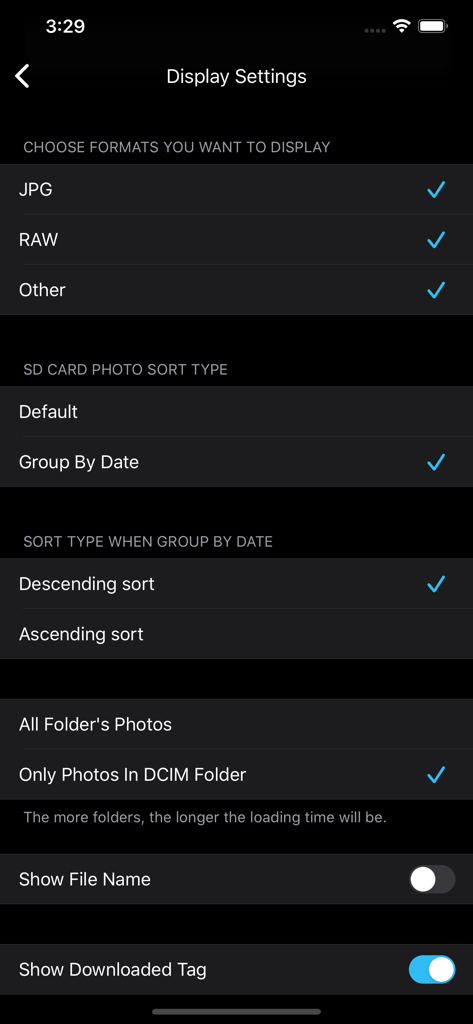 FAir for FlashAir app display settings screen for selecting file formats like RAW and JPG and choosing photo sorting methods.