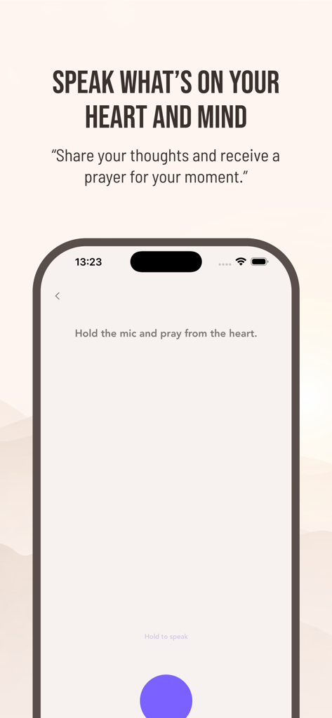 Una schermata dell'app mobile che mostra l'interfaccia di registrazione voce-preghiera con un pulsante viola