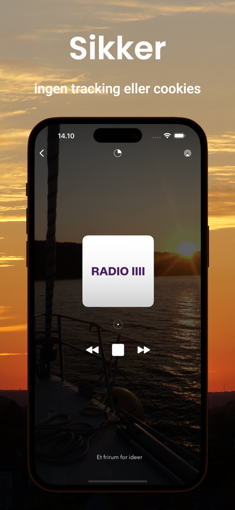 Interfaz del reproductor de la aplicación Radio+ mostrando una emisora de radio danesa y funciones de privacidad contra un fondo de atardecer