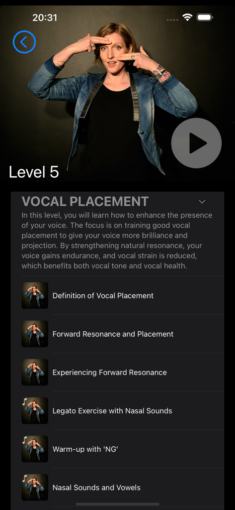 Perfect Voice – Learn to Sing - Interfaz del curso de colocación vocal Nivel 5 en la aplicación de canto Perfect Voice