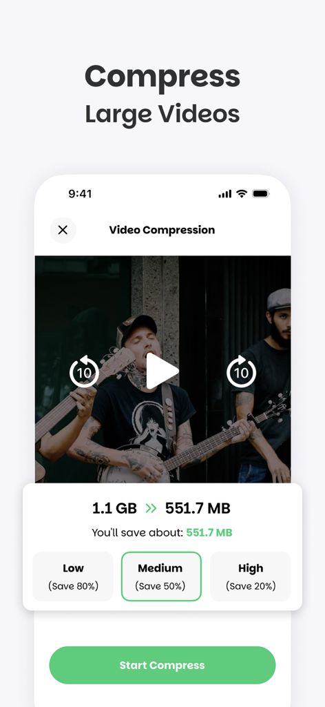 iPhone 저장 공간을 절약하기 위해 1.1GB 파일을 551.7MB로 줄이는 비디오 압축 옵션을 보여주는 Deep Cleaner 앱 인터페이스