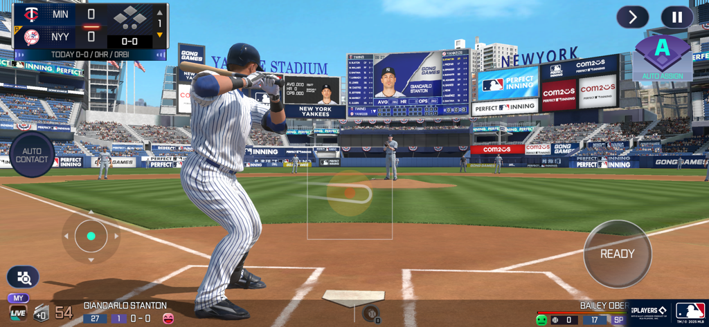 Gameplay of Giancarlo Stanton at bat in Yankee Stadium in MLB Perfect Inning 25