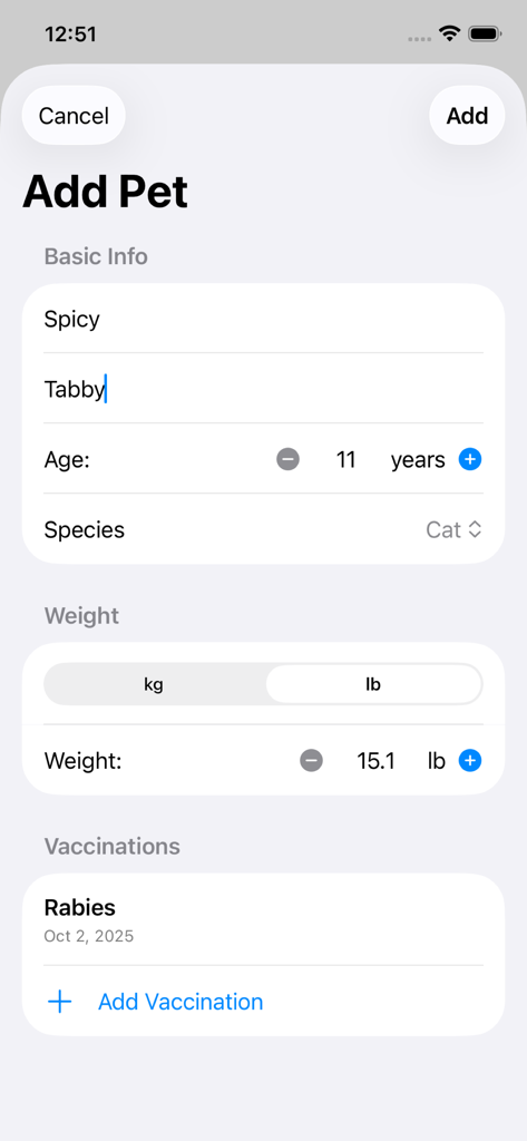 Pet Travel Planner - 旅行のために名前、犬種、体重、予防接種記録などのペットの詳細を追加するためのモバイルアプリインターフェース