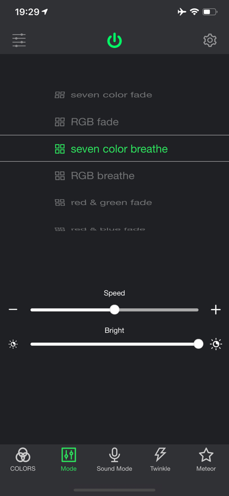My smartLED - Interface of My smartLED app displaying various lighting modes and speed controls