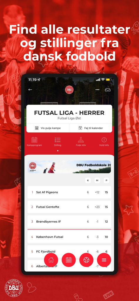 Danish football league standings and team rankings displayed in the DBU Fodbold app